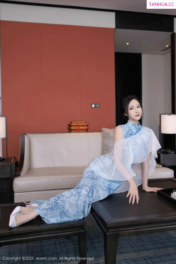 鱼子酱fish  [XiuRen]高清写真图 2025.12.19 No.11133 鱼子酱Fish 蕾丝内衣第5张图片